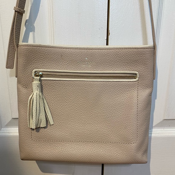 Kate Spade Chester Street Dessi Crossbody - Picture 4 of 9